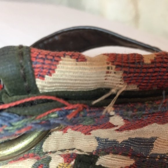 FOSSIL Vintage-Styled Embroidered Fabric Saddle Shoulder Bag 14"x11" - Picture 13 of 16